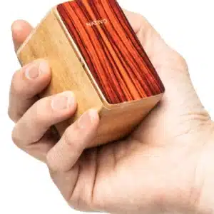 Nativo Percussion Mini Cajon Shaker Rot Musikdinge Wien Onlineshop.webp